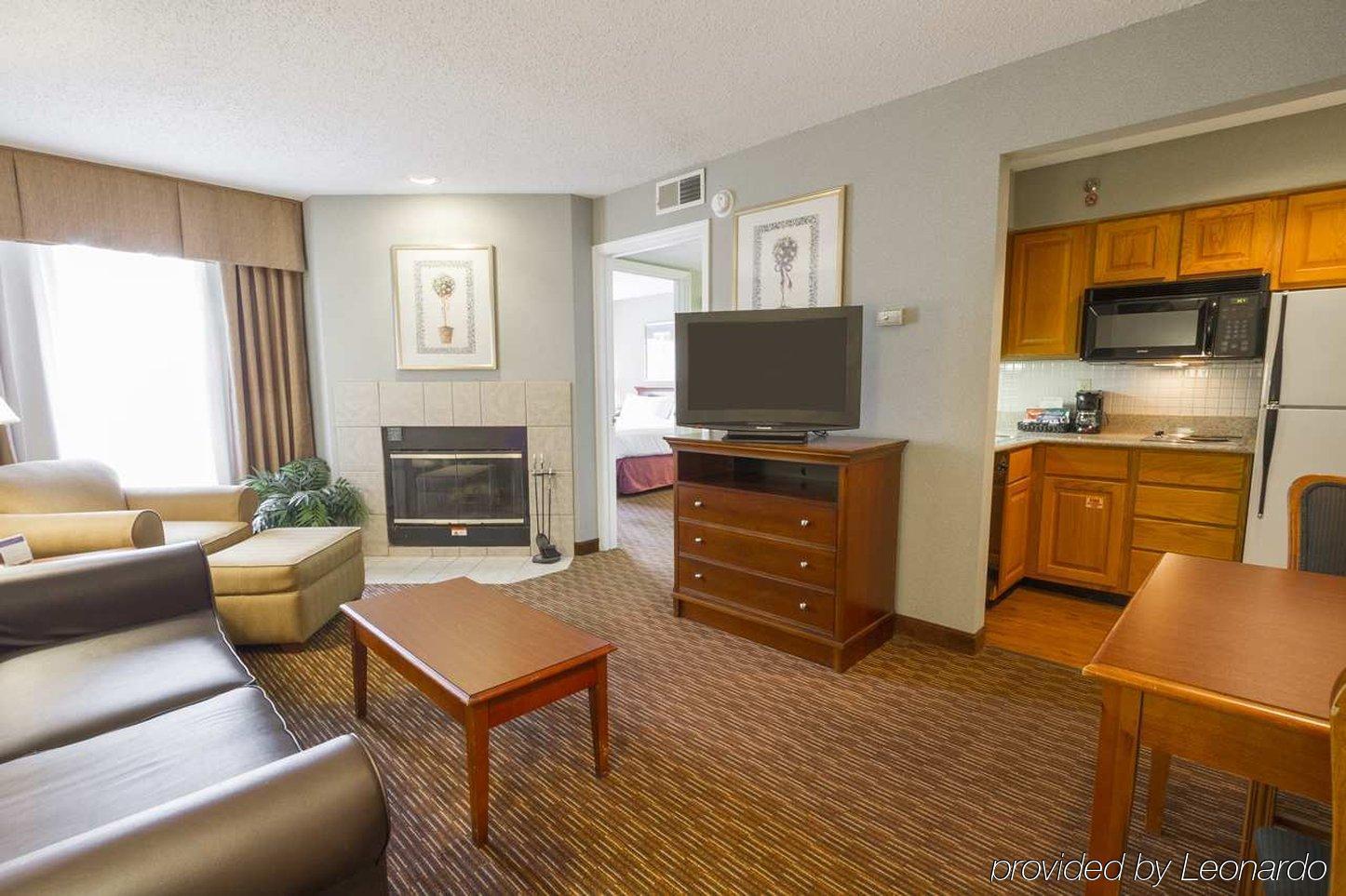 Sonesta Es Suites Cincinnati - Sharonville East Exterior foto